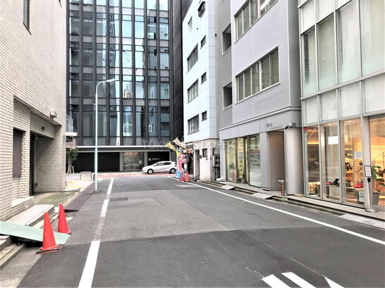 ビル周辺風景②