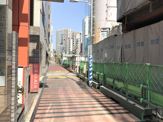 ビル周辺風景②