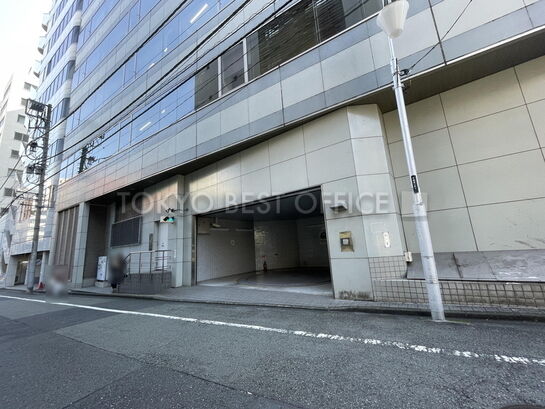 （裏手）駐車場入り口