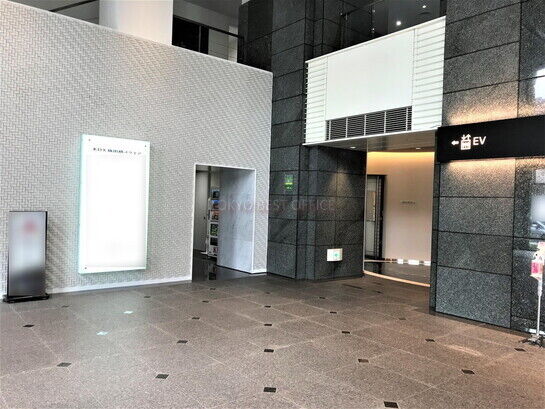 エントランスホール②