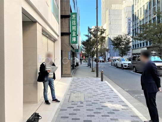 ビル周辺風景②