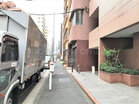 ビル周辺風景②