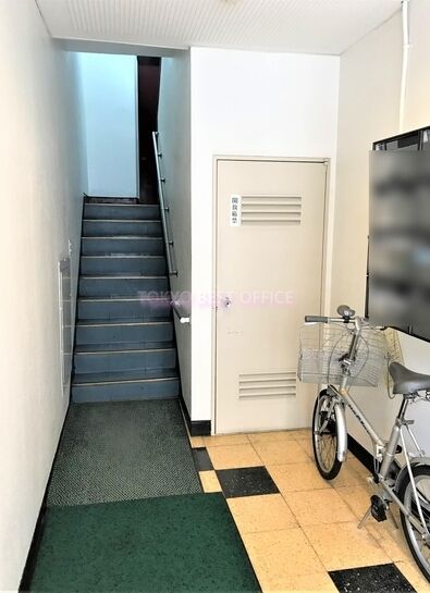 エントランスホール①