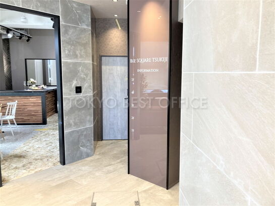 1階エレベーターホール②