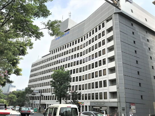 千代田会館（千代田区）外観①