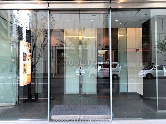ビルエントランス②