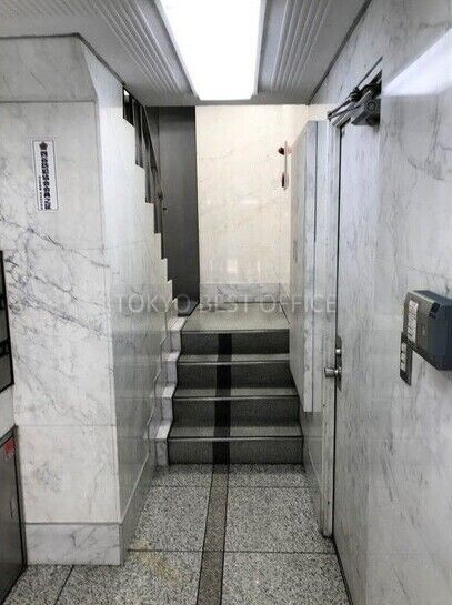 エントランスホール②