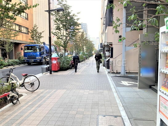 ビル周辺風景②