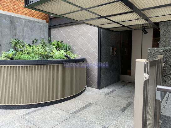 ビルエントランス②