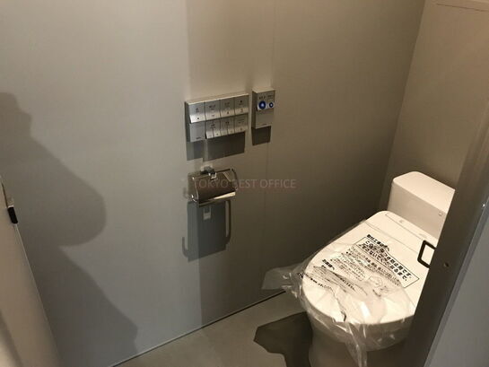 女性用トイレ