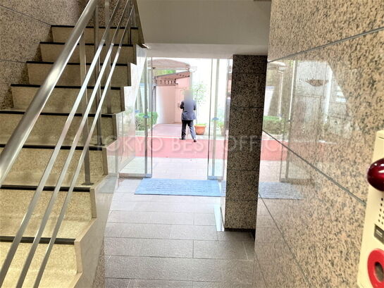 エントランスホール