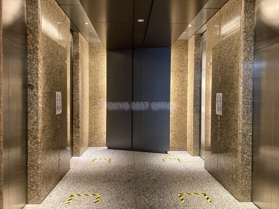 エレベーターホール