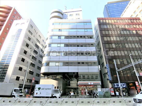 西新宿大京ビル外観②