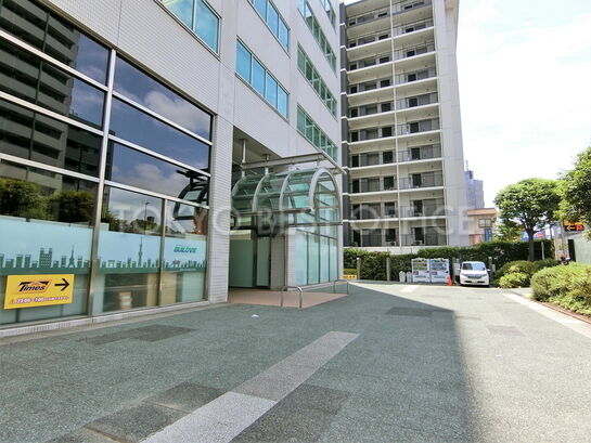 エントランス付近