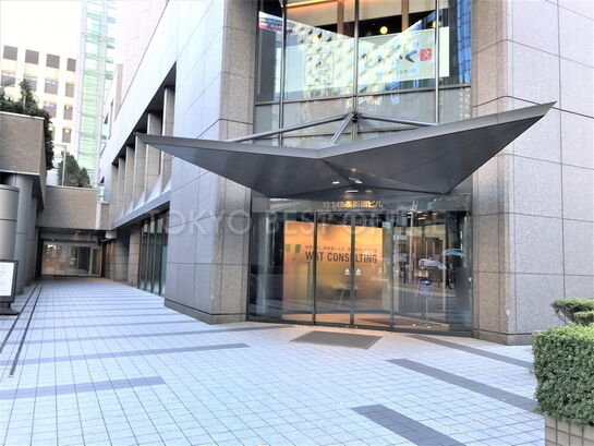 ビルエントランス②