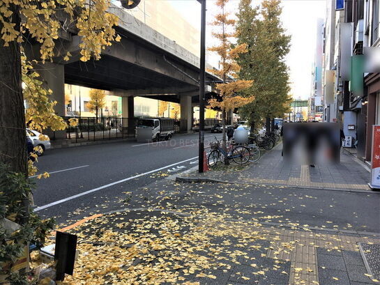 ビル周辺風景②