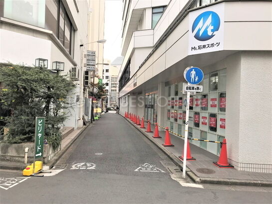 ビル周辺風景⑥