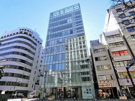 FORECAST新宿AVENUE外観③