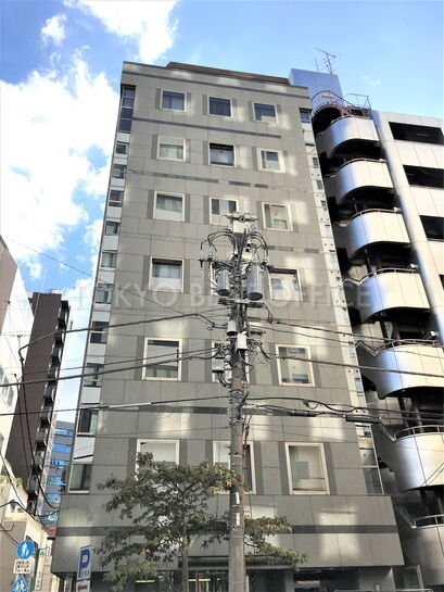 秋芳ビル外観①