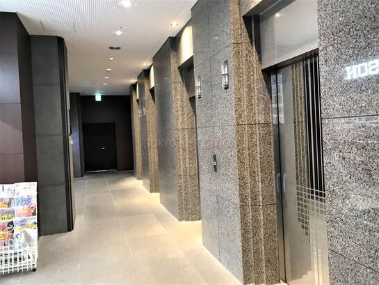 エレベーター③
