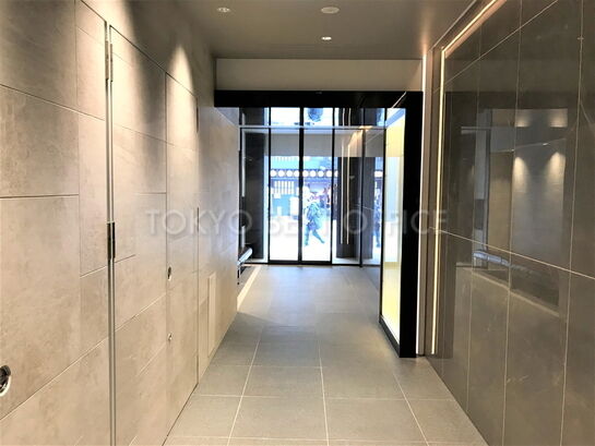 エントランスホール②