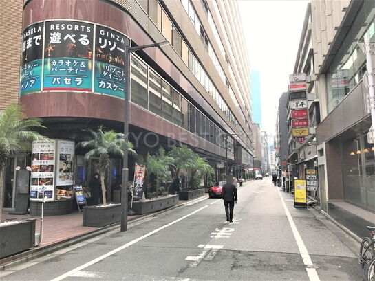 ビル周辺風景④