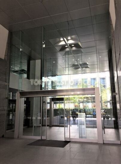 ビルエントランス③