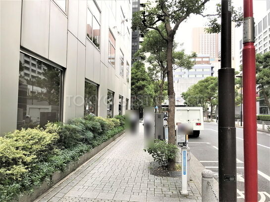 ビル周辺風景②