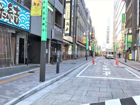 ビル周辺風景①