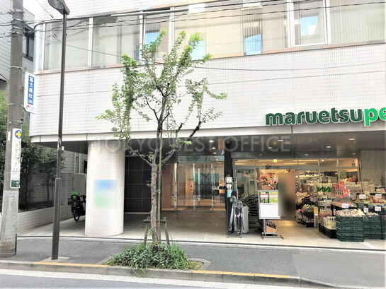 ビルエントランス①