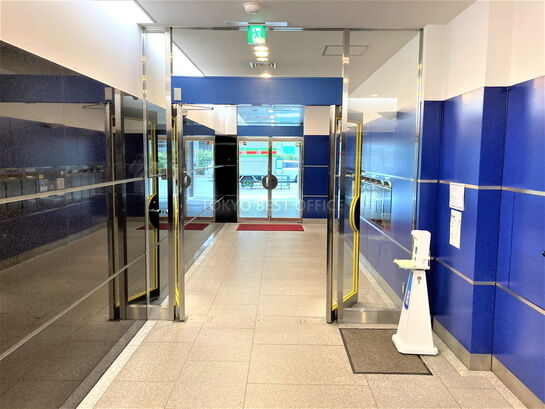 エントランスホール①