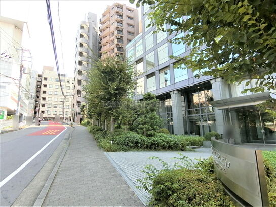 ビル周辺風景②