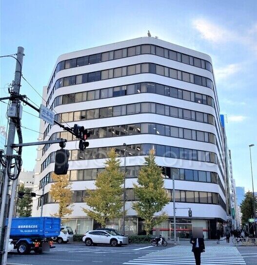 岩本町ビル外観