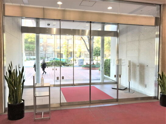 エントランスホール