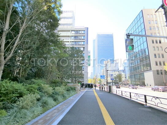 周辺風景(霞ヶ関側)②