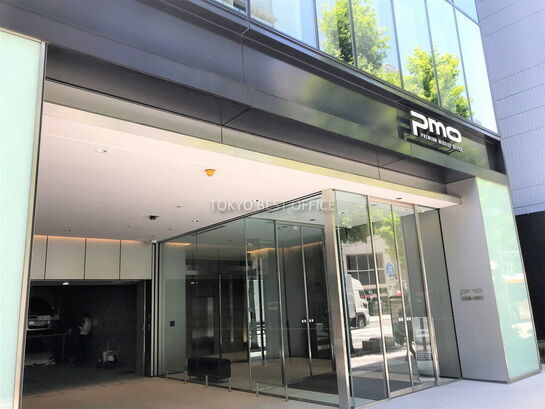 ビルエントランス①