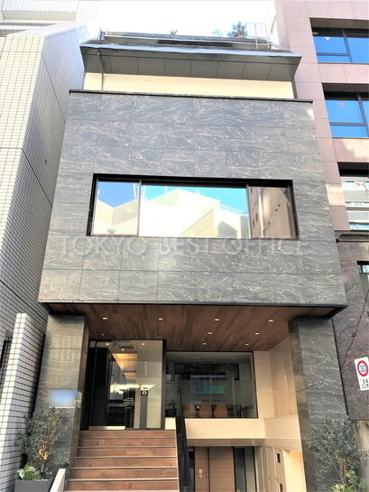 神田猿楽町スクエア外観①