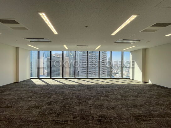 16階 コア内貸室