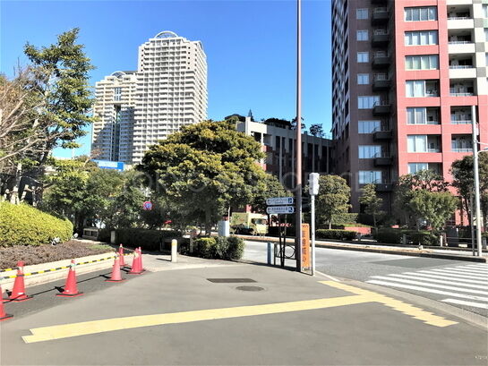 ビル周辺風景②