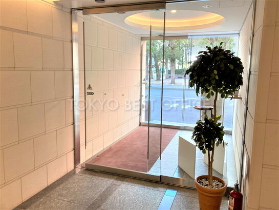 エントランスホール②