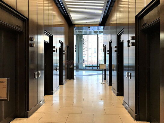 エレベーターホール