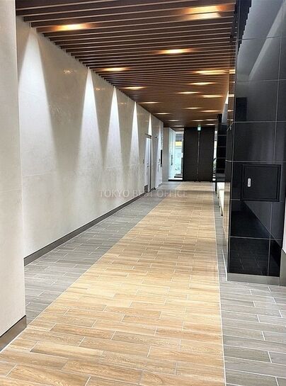 エントランスホール③