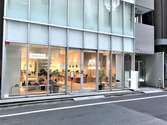 ビルエントランス②