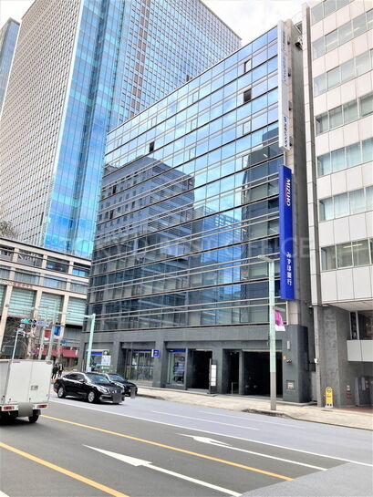 東京建物室町ビル外観②