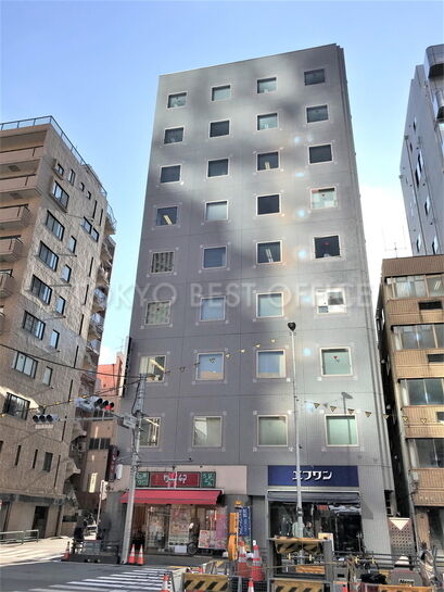 飯田橋ISビル外観③