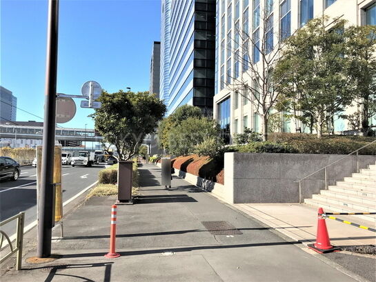 ビル周辺風景⑤