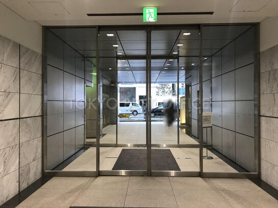 エントランスホール③