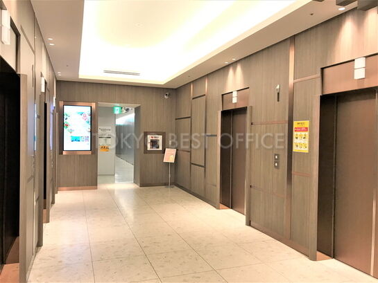 エレベーターホール