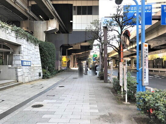 ビル周辺風景②