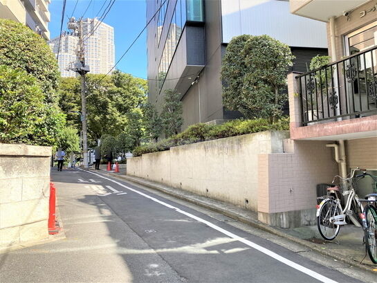 ビル周辺風景②